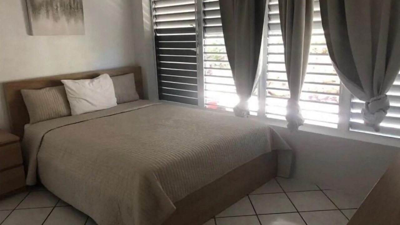 Photo of Bedroom in Estate Western Water Island