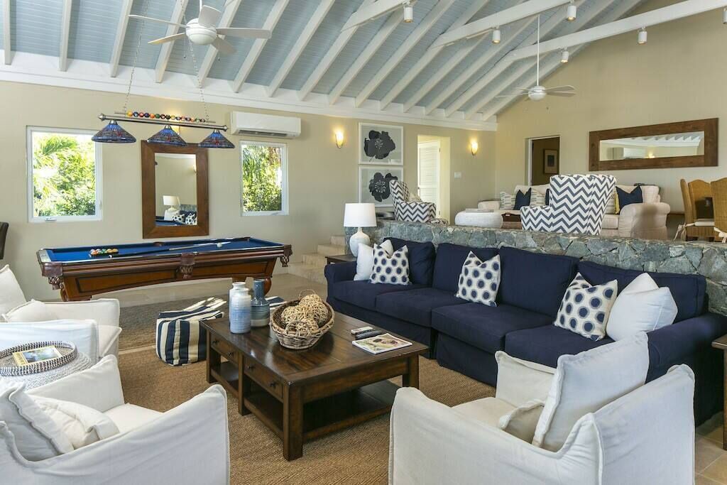 Photo of Livingroom in Great Cruz Bay