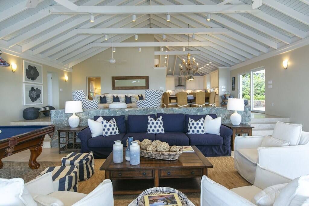 Photo of Livingroom in Great Cruz Bay
