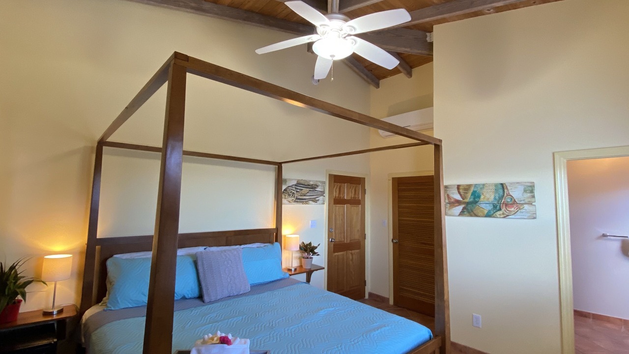 Photo of Bedroom in Magens Bay