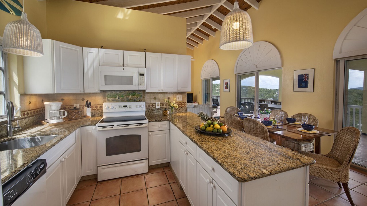 Photo of Kitchen in Estate Carolina