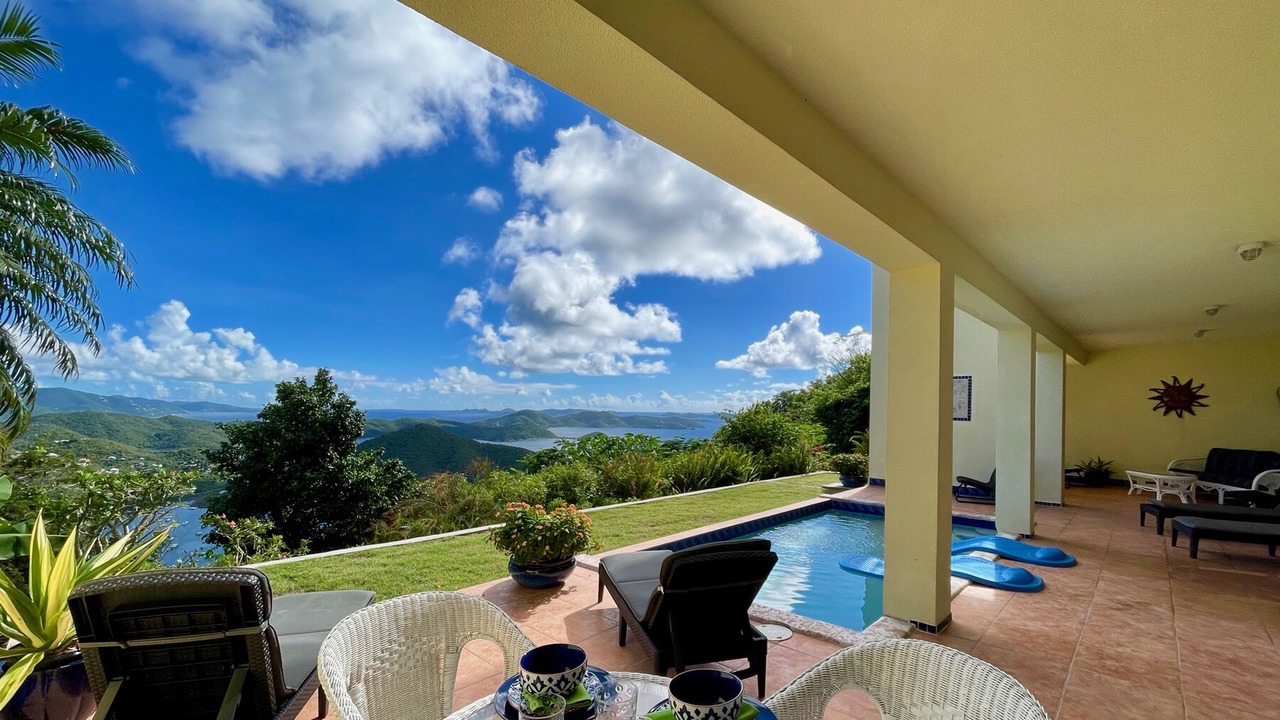 Photo of Outdoor in Estate Carolina