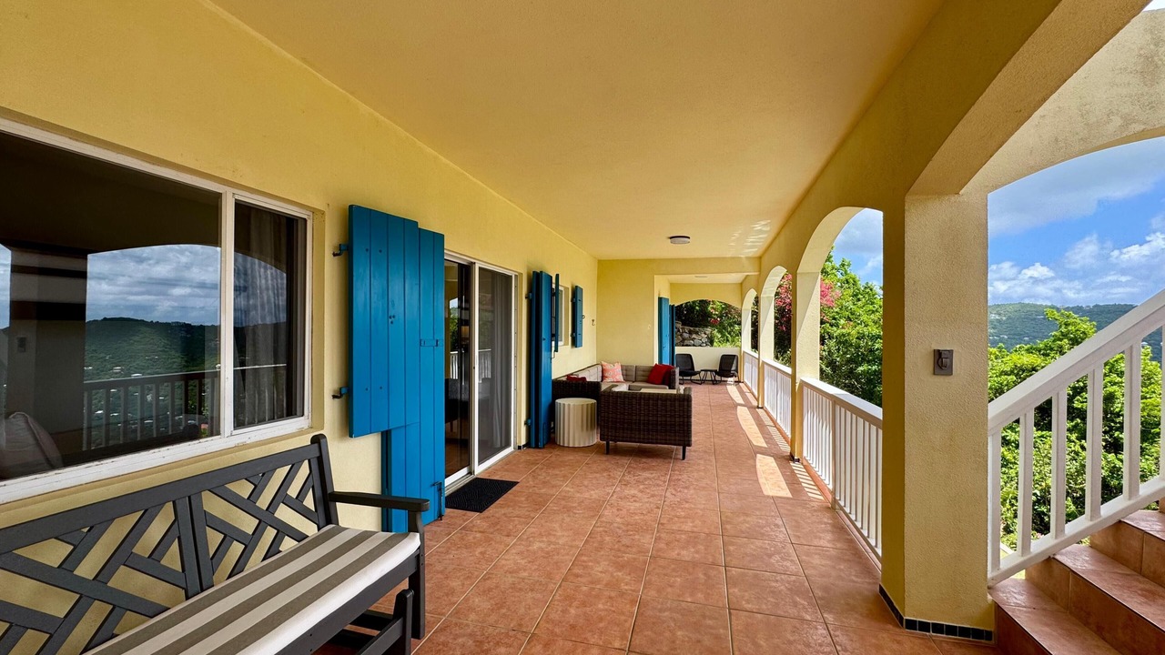 Photo of Patio Balcony in Estate Carolina