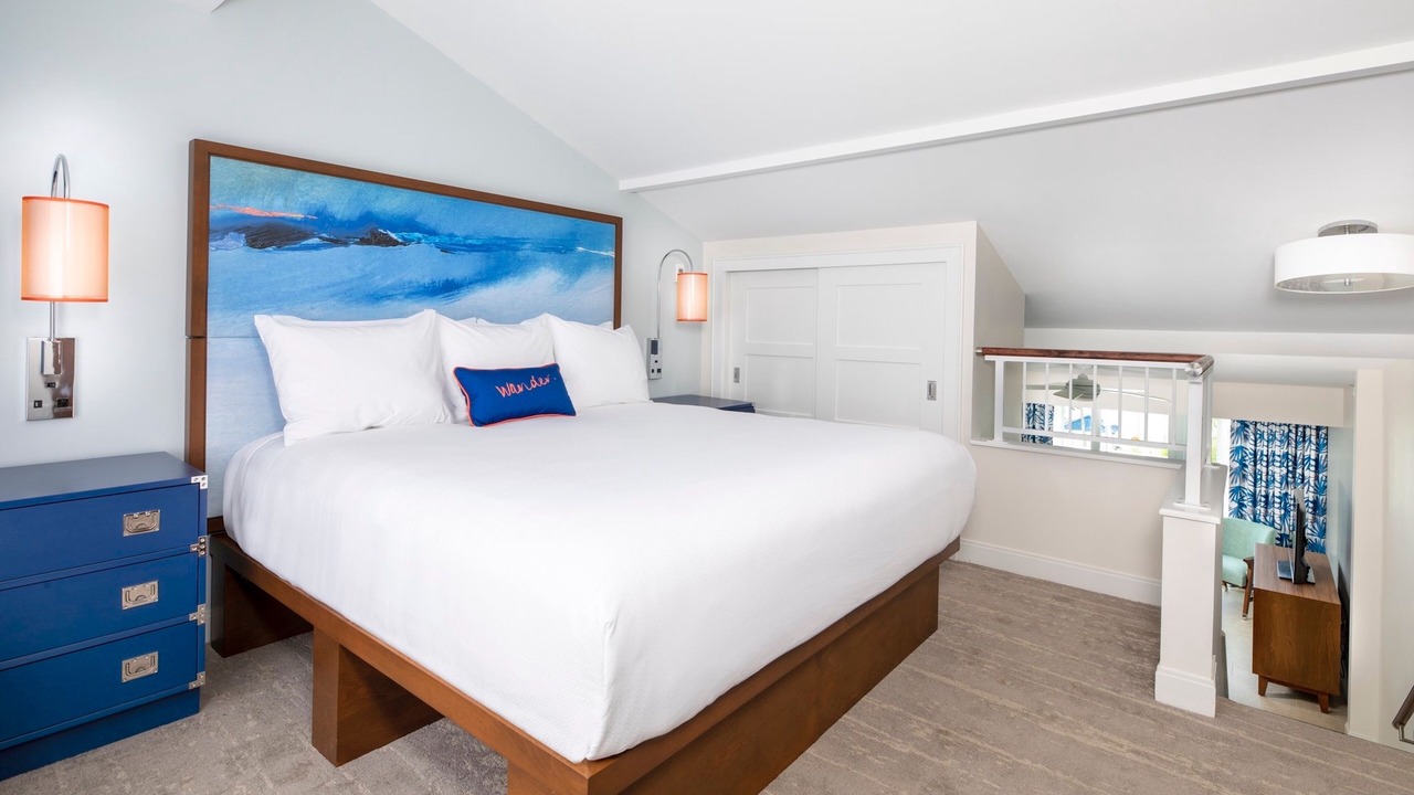Photo of Bedroom in Estate Frenchman Bay