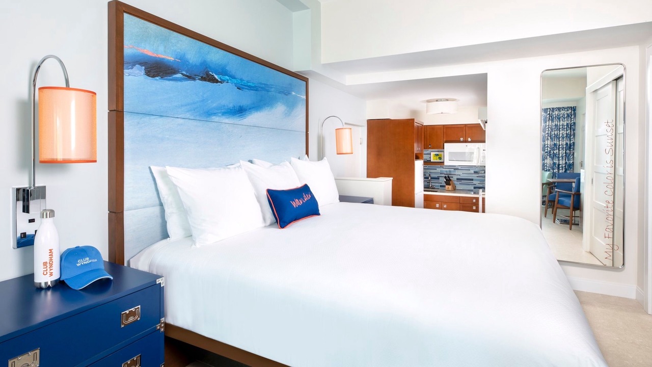 Photo of Bedroom in Estate Frenchman Bay