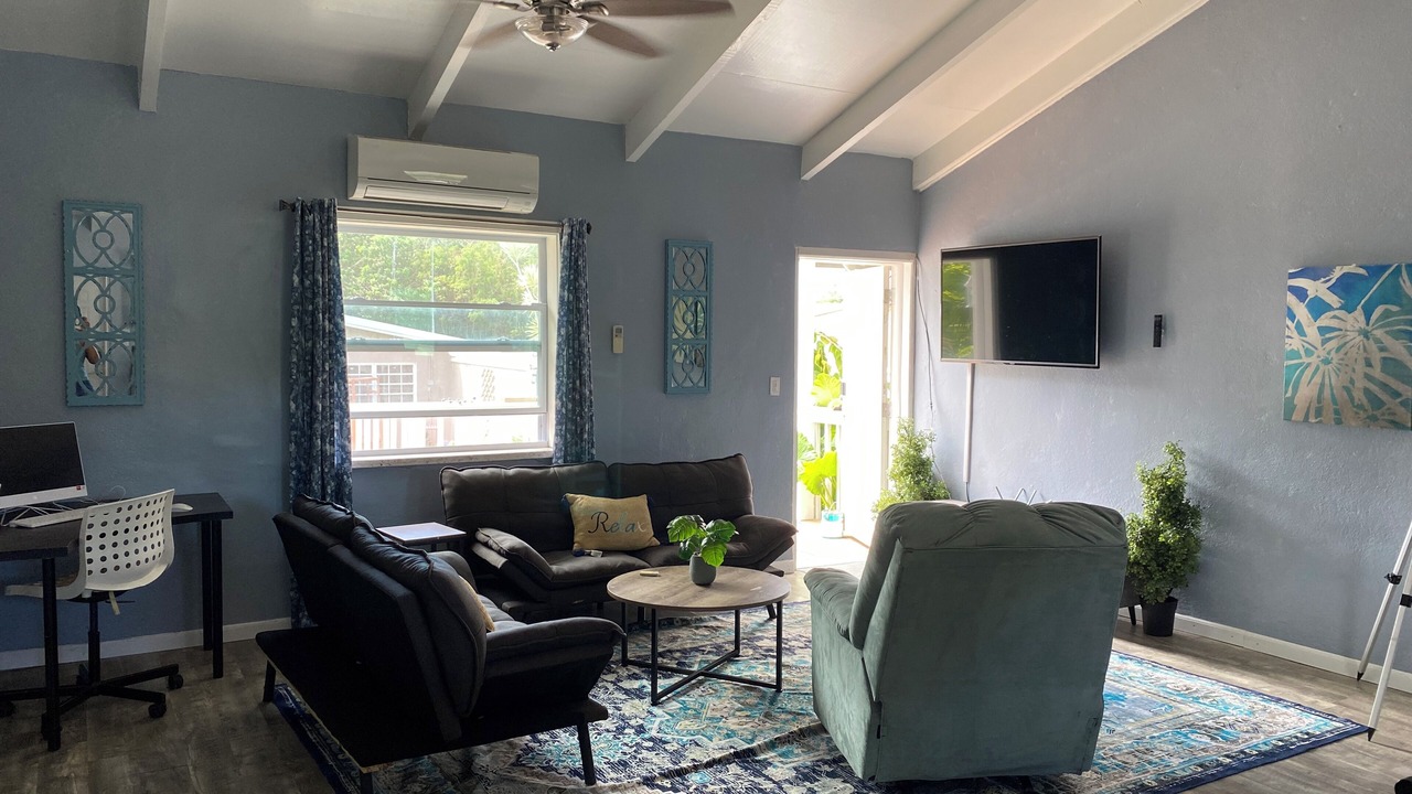 Photo of Livingroom in Estate Sion Farm