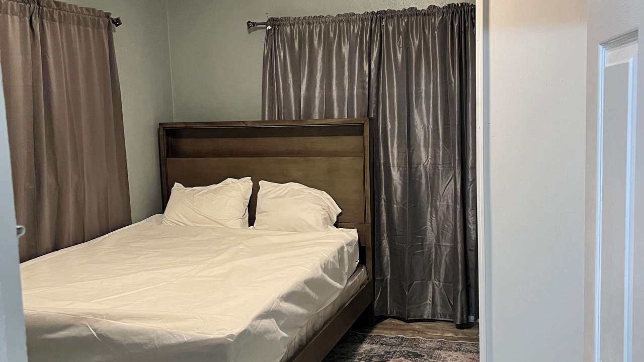 Photo of Bedroom in Estate Sion Farm