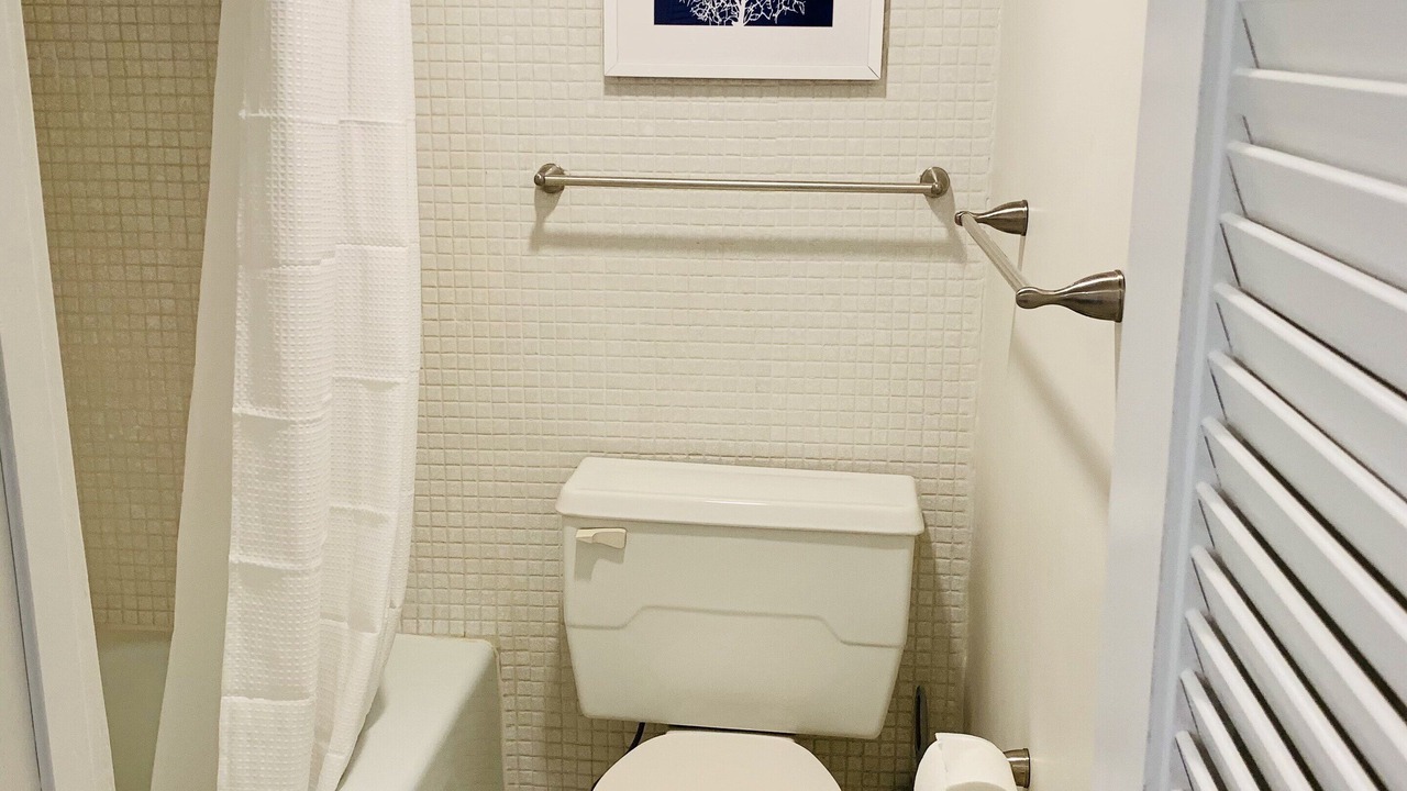 Photo of Bathroom in Bolongo Bay