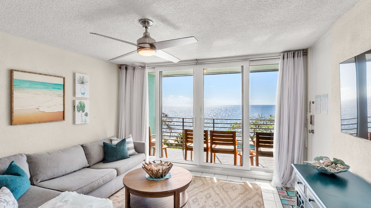 Photo of Livingroom in Bolongo Bay
