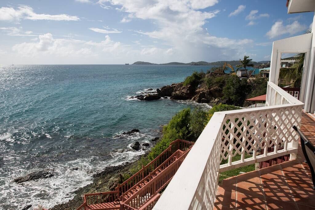 Photo of Patio Balcony in Estate Frenchman Bay