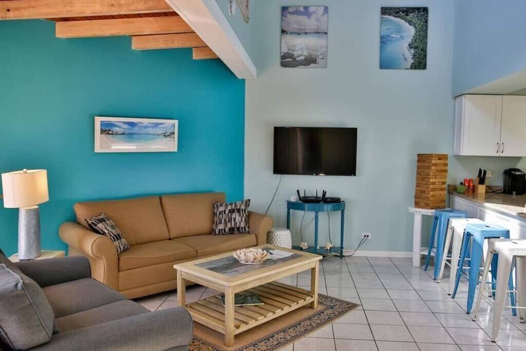 Photo of Bedroom in Estate Frenchman Bay
