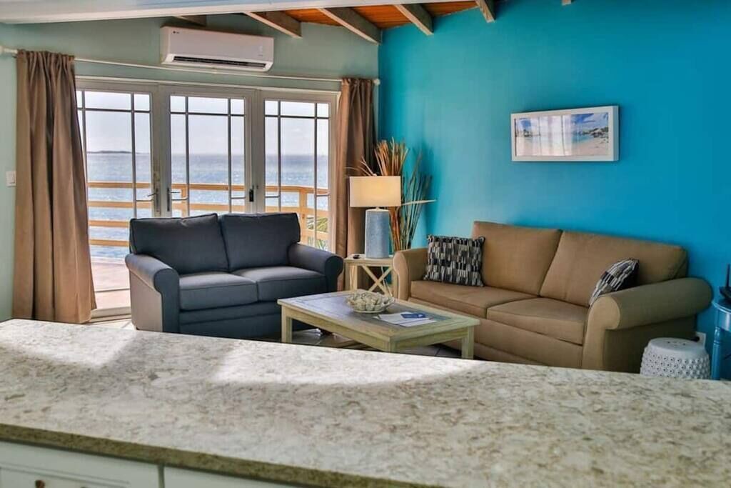 Photo of Bedroom in Estate Frenchman Bay