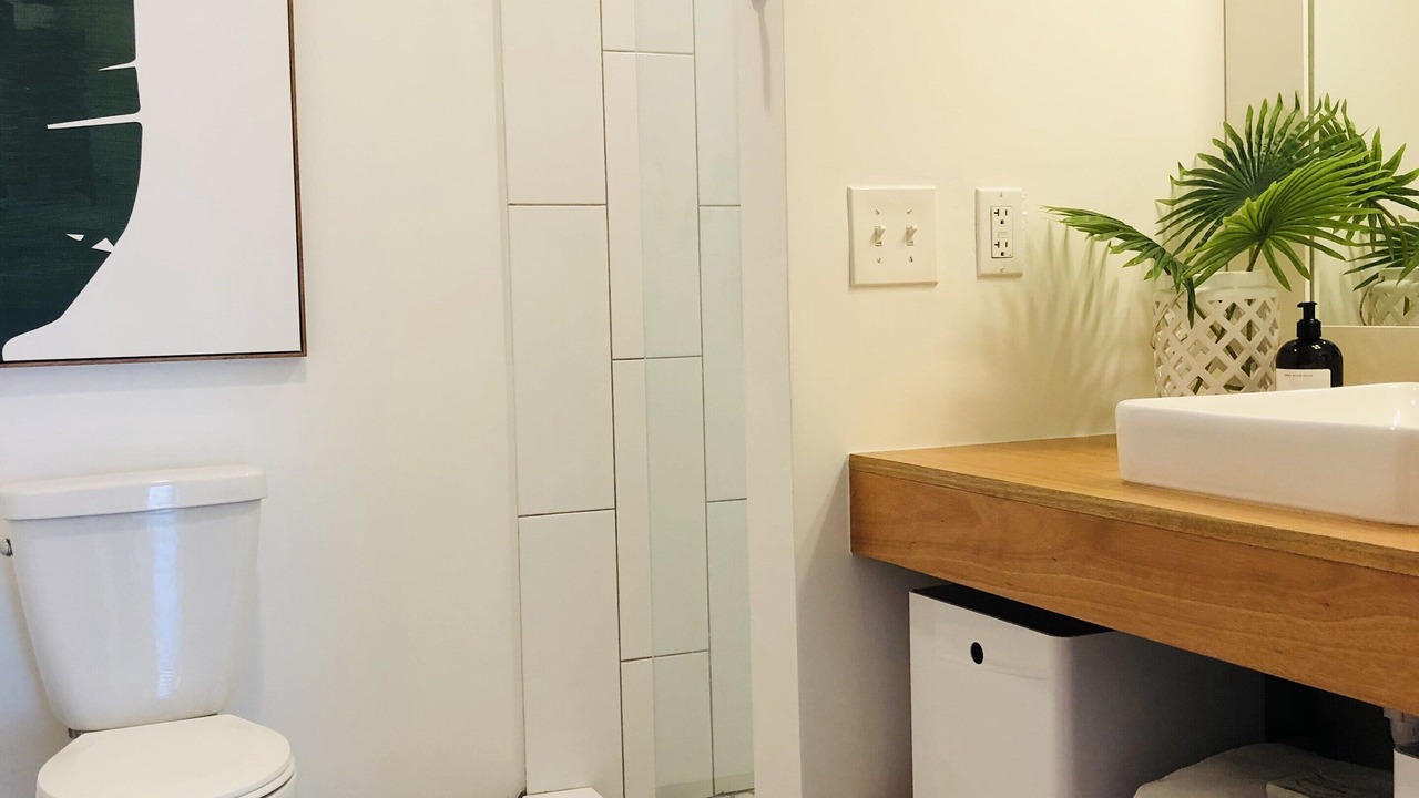 Photo of Bathroom in Estate Golden Rock