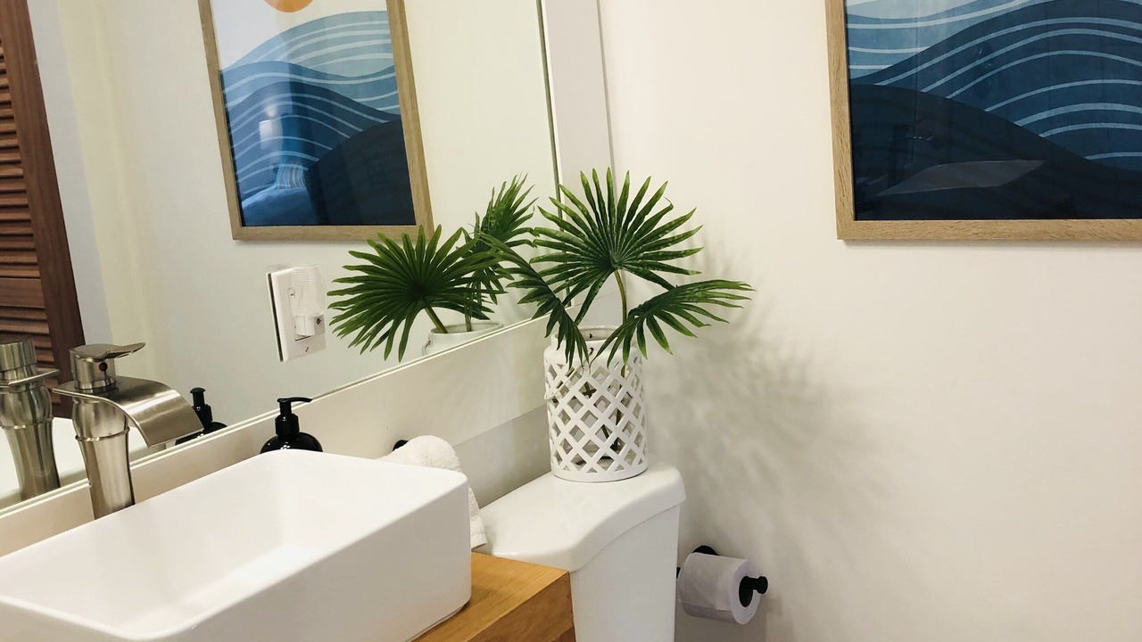 Photo of Bathroom in Estate Golden Rock