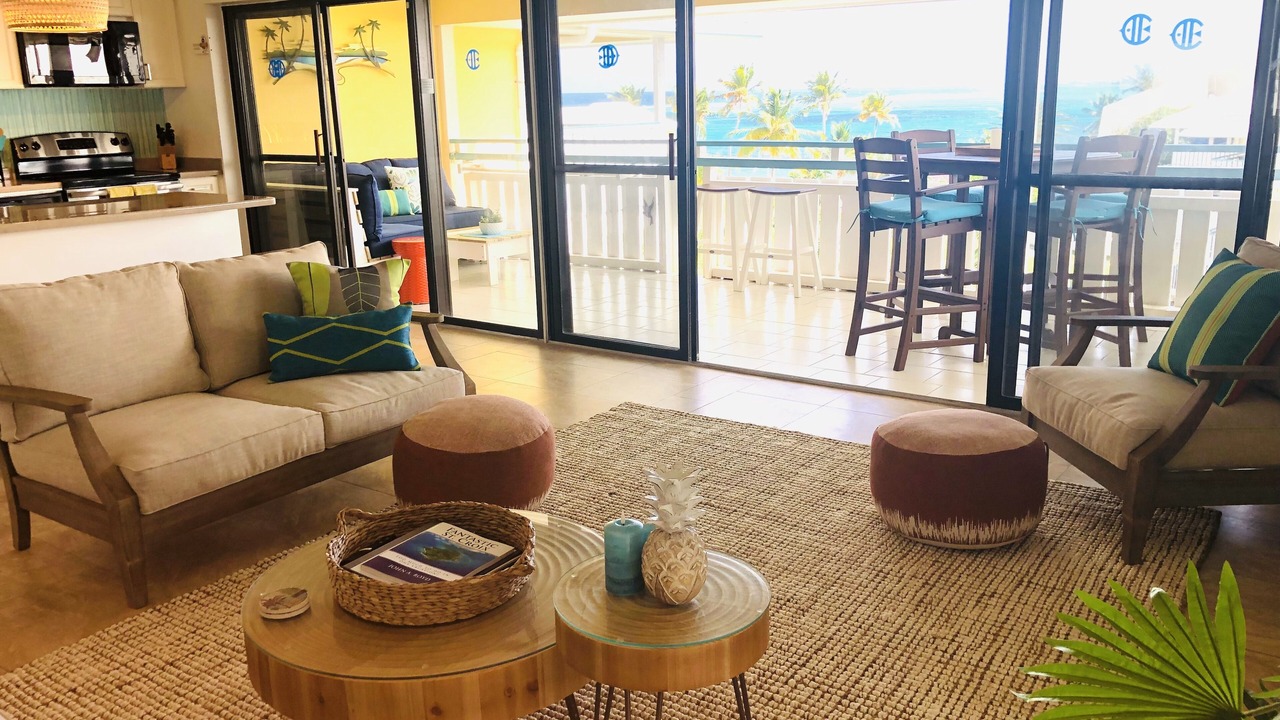 Photo of Livingroom in Estate Golden Rock