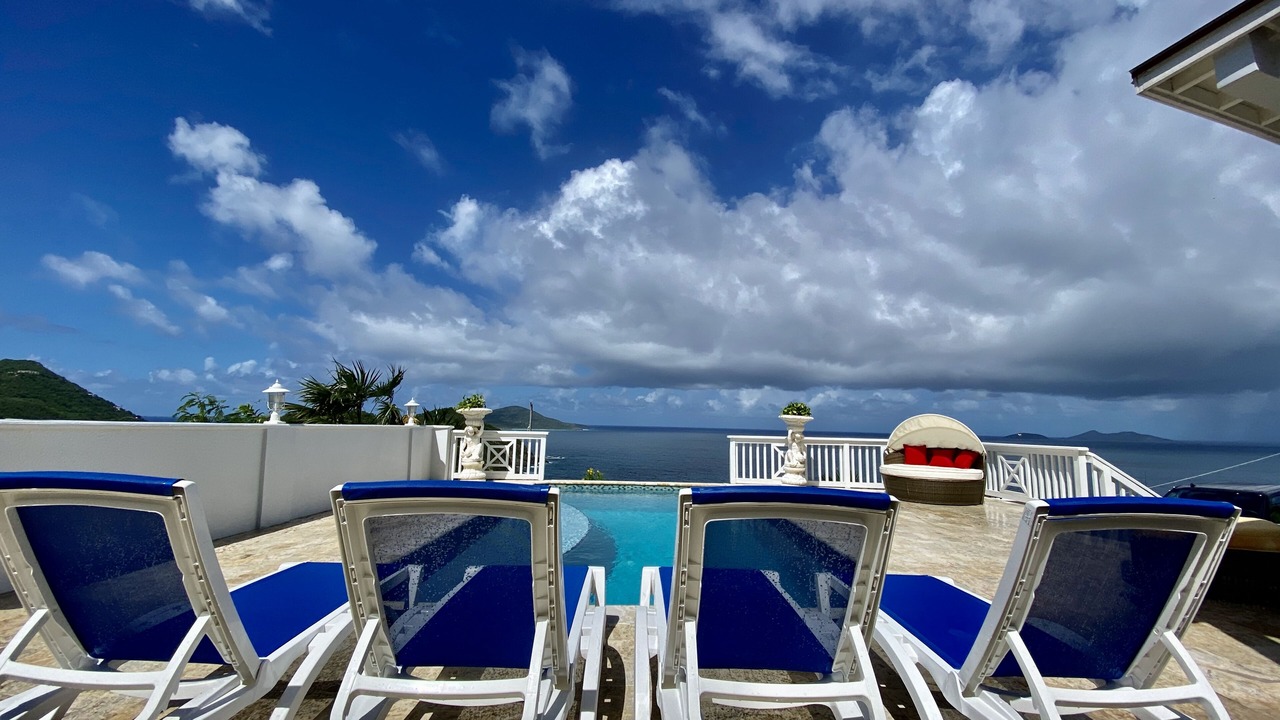 Photo of Patio Balcony in Mandal