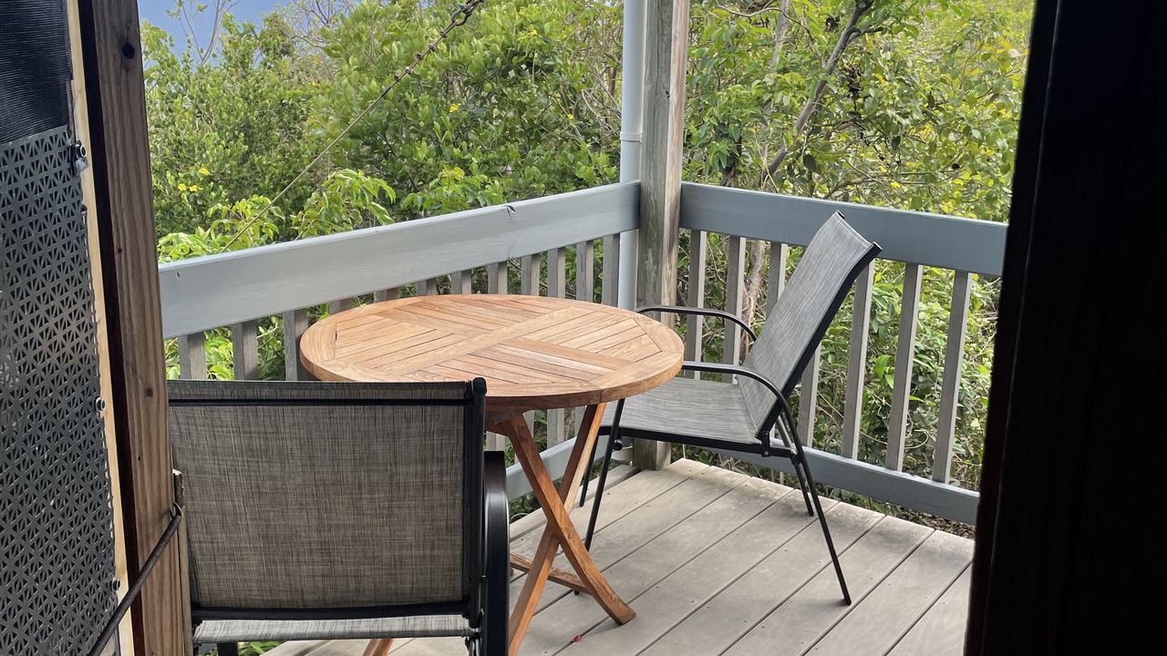 Photo of Patio Balcony in Estate Western Water Island
