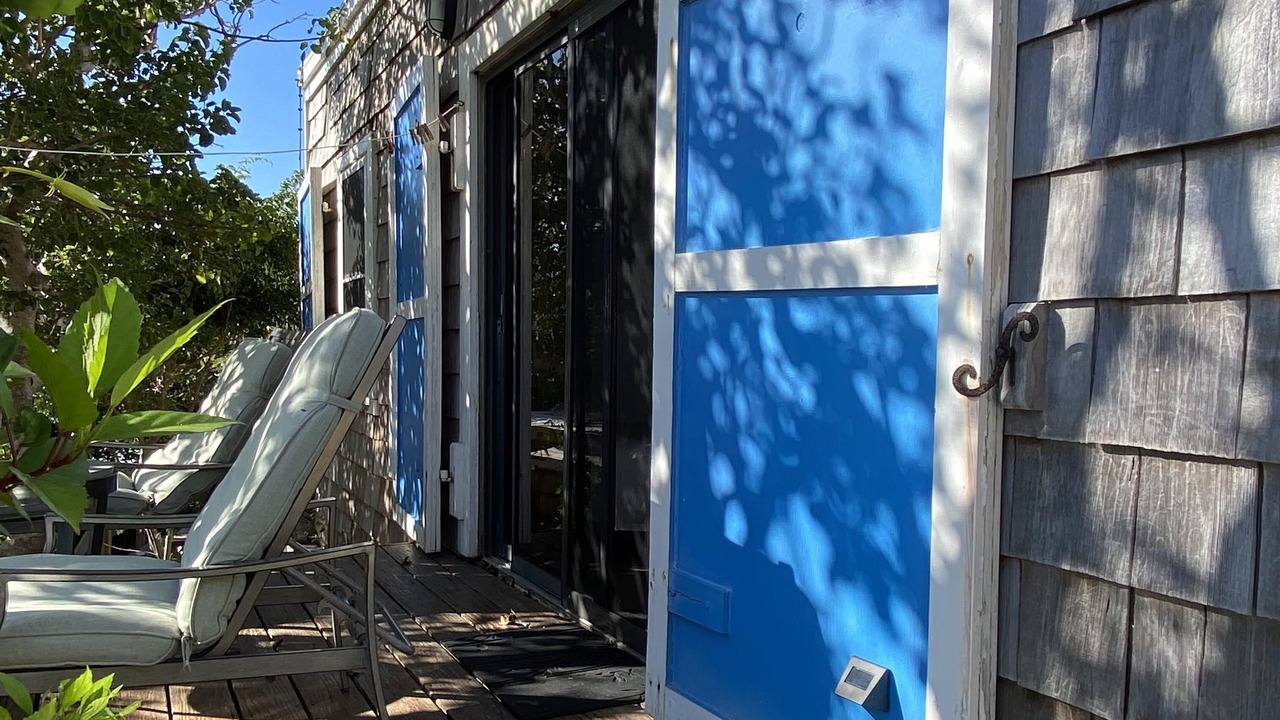 Photo of Patio Balcony in Estate Western Water Island