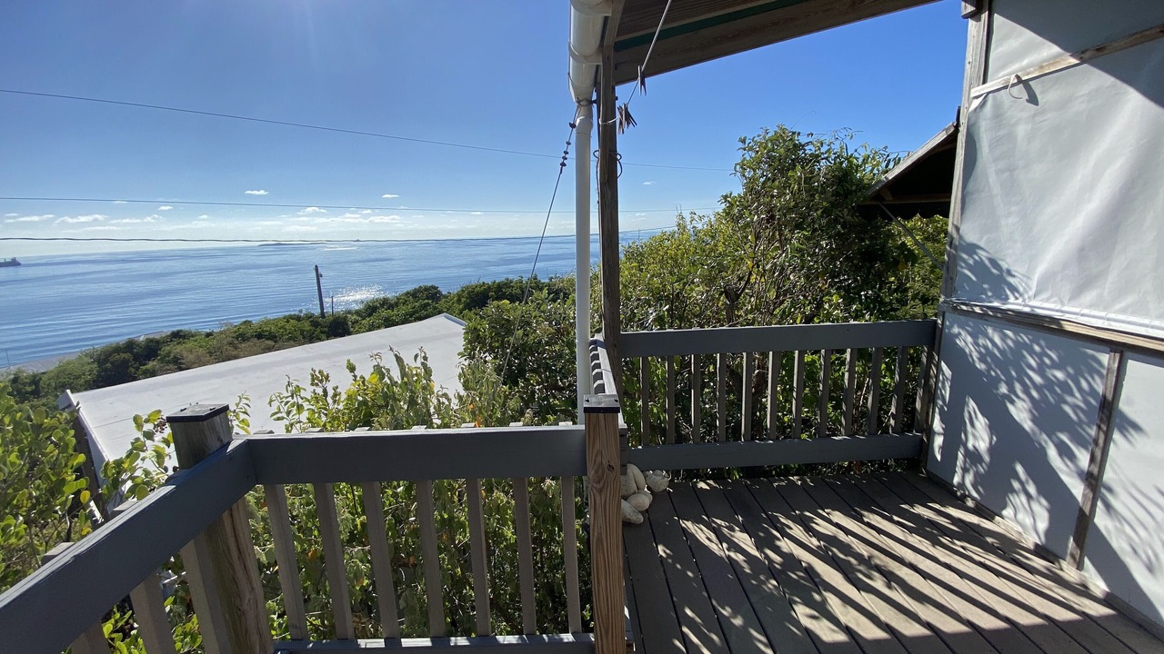 Photo of Bedroom in Estate Western Water Island