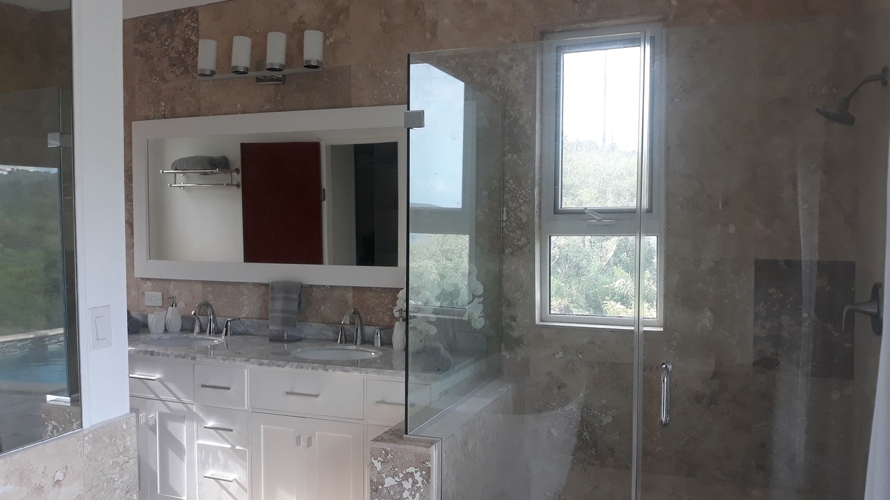 Photo of Bathroom in Cotton Valley