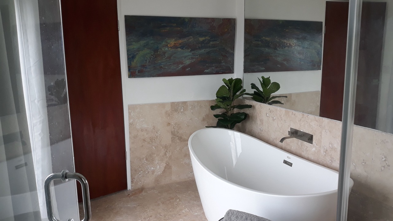 Photo of Bathroom in Cotton Valley