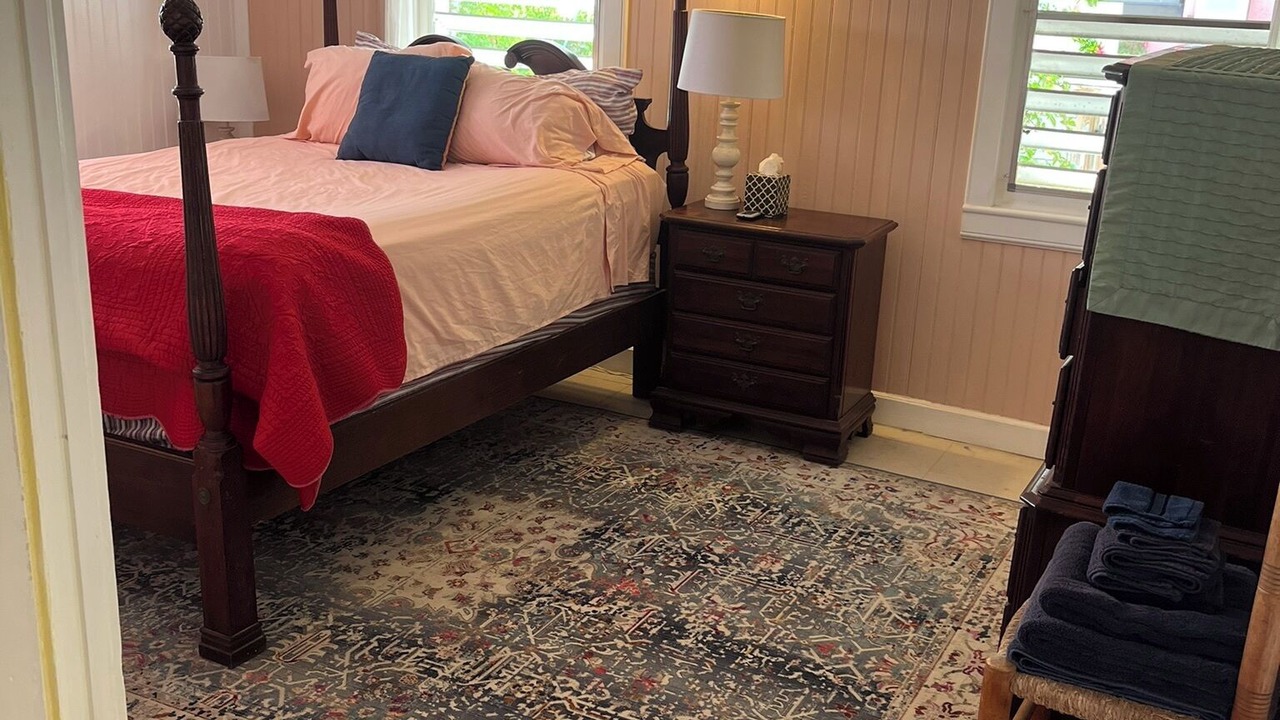 Photo of Bedroom in Estate East Street