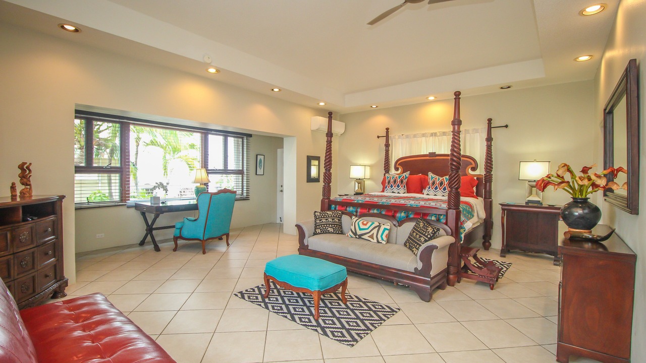 Photo of Bedroom in Estate Little Princess North