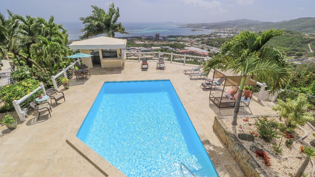 Photo of Outdoor in Estate Little Princess South
