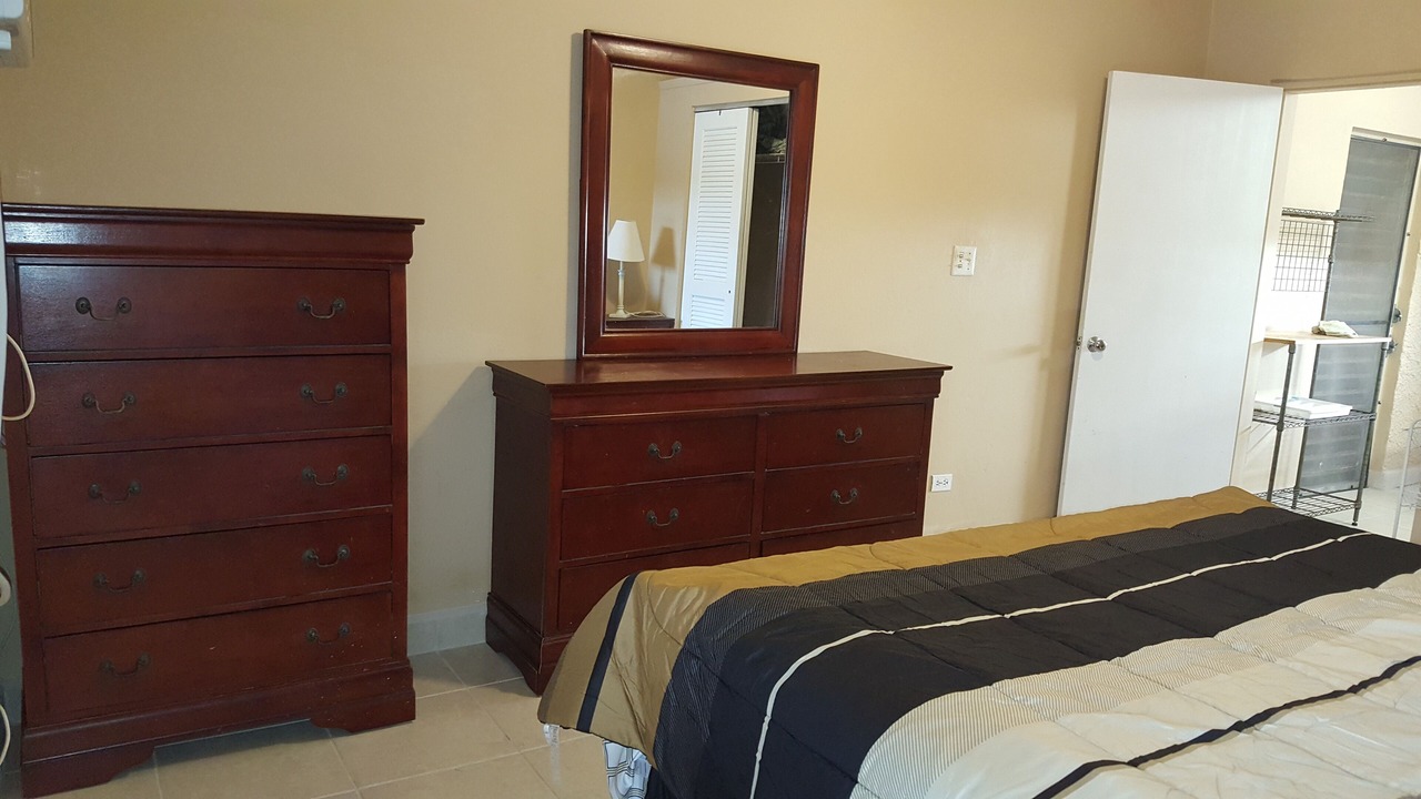 Photo of Bedroom in Estate East Street