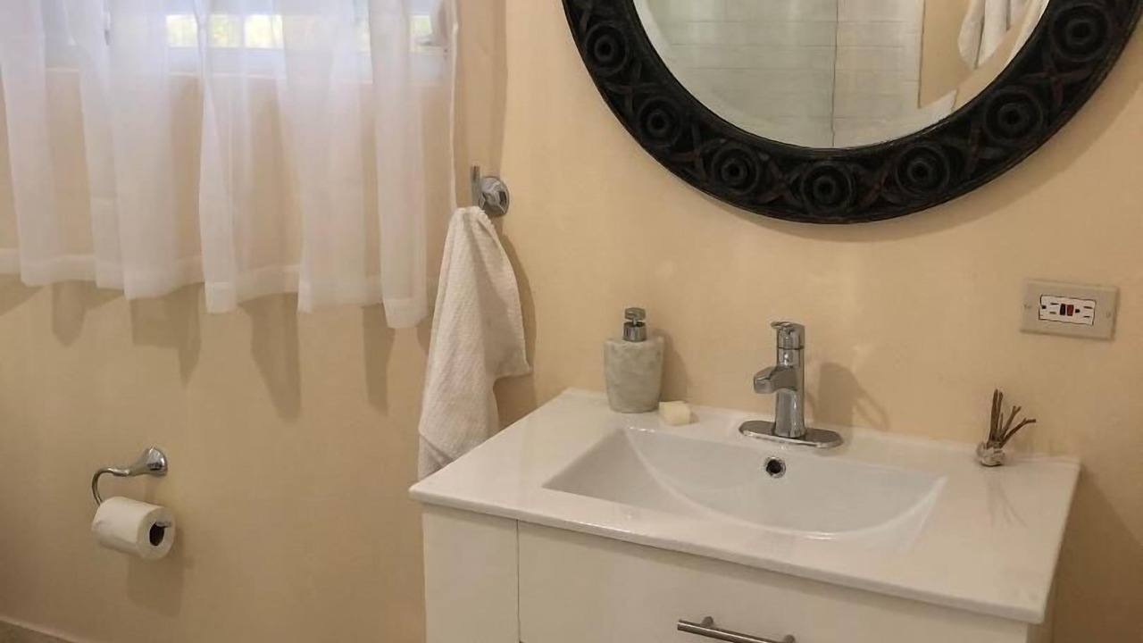 Photo of Bathroom in Kingshill