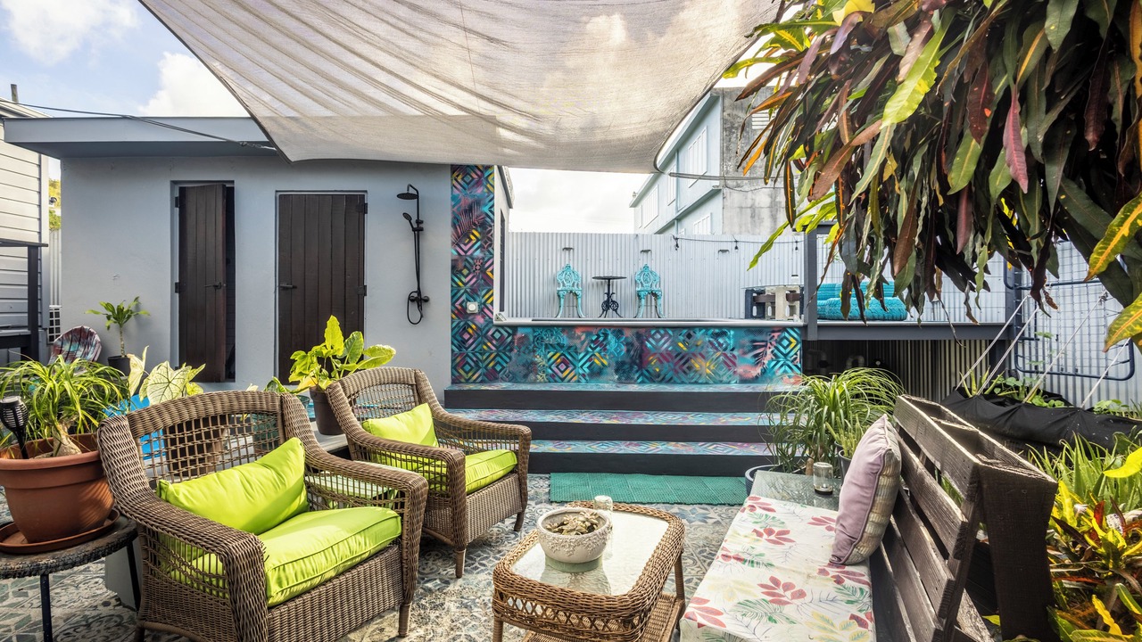 Photo of Patio Balcony in Estate East Street