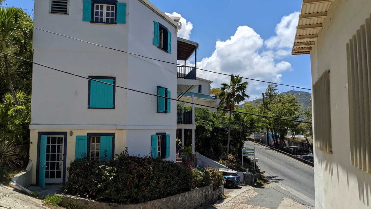 Photo of Outdoor in Estate Frenchman Bay