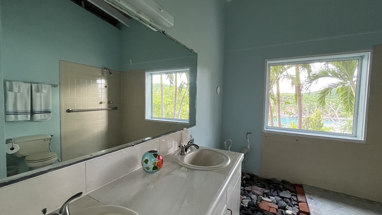 Photo of Bathroom in Johnson Bay