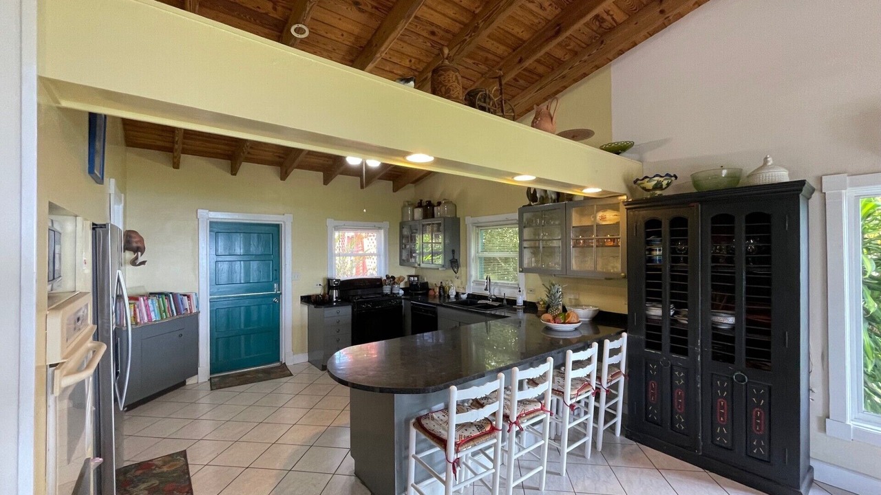 Photo of Kitchen in Estate Hull