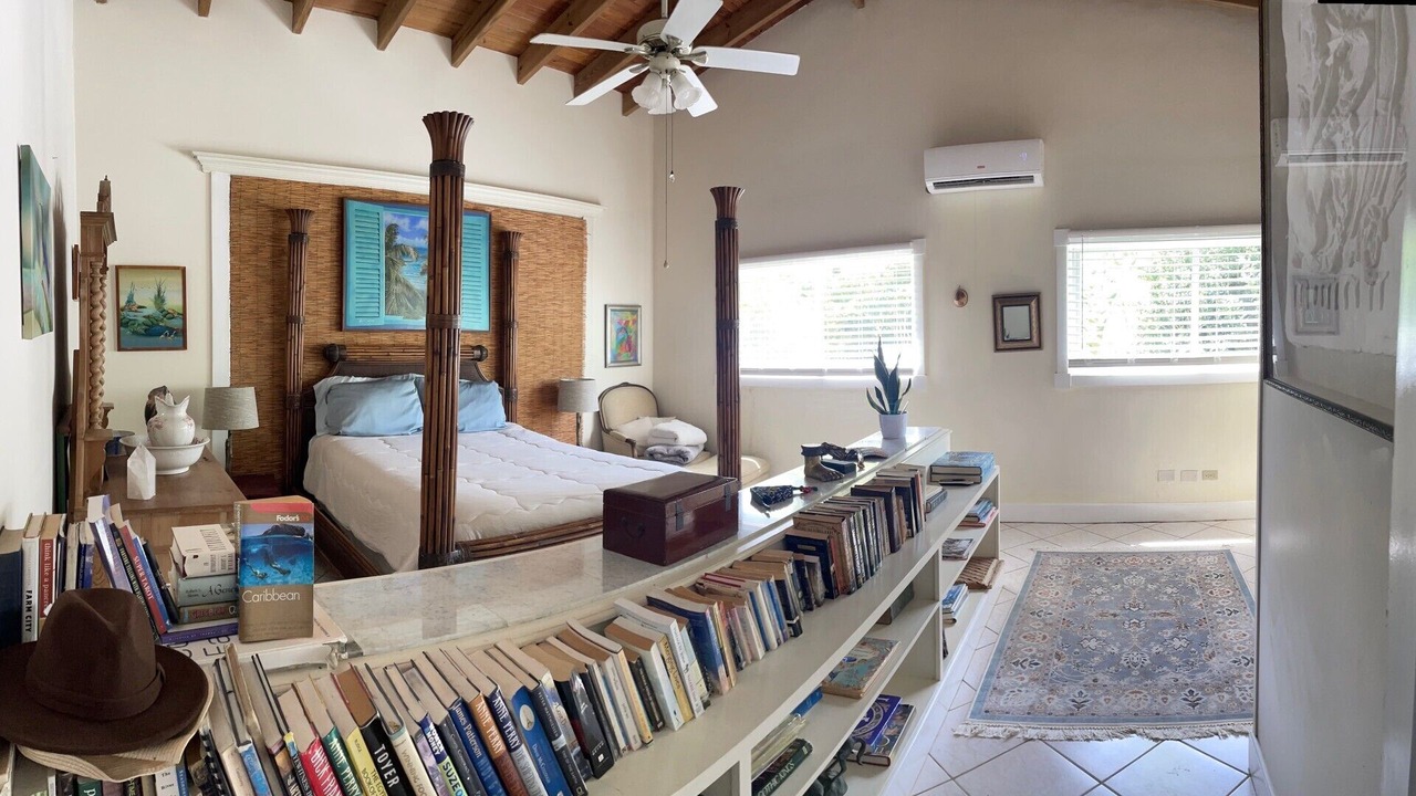 Photo of Bedroom in Estate Hull