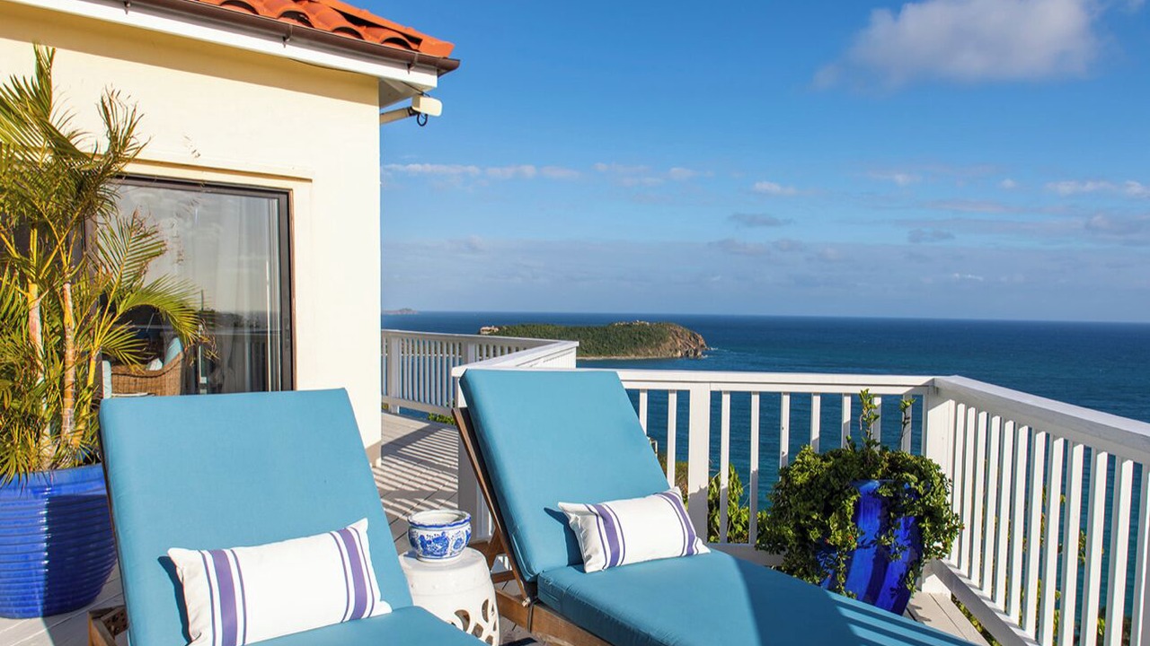 Photo of Patio Balcony in Hart Bay