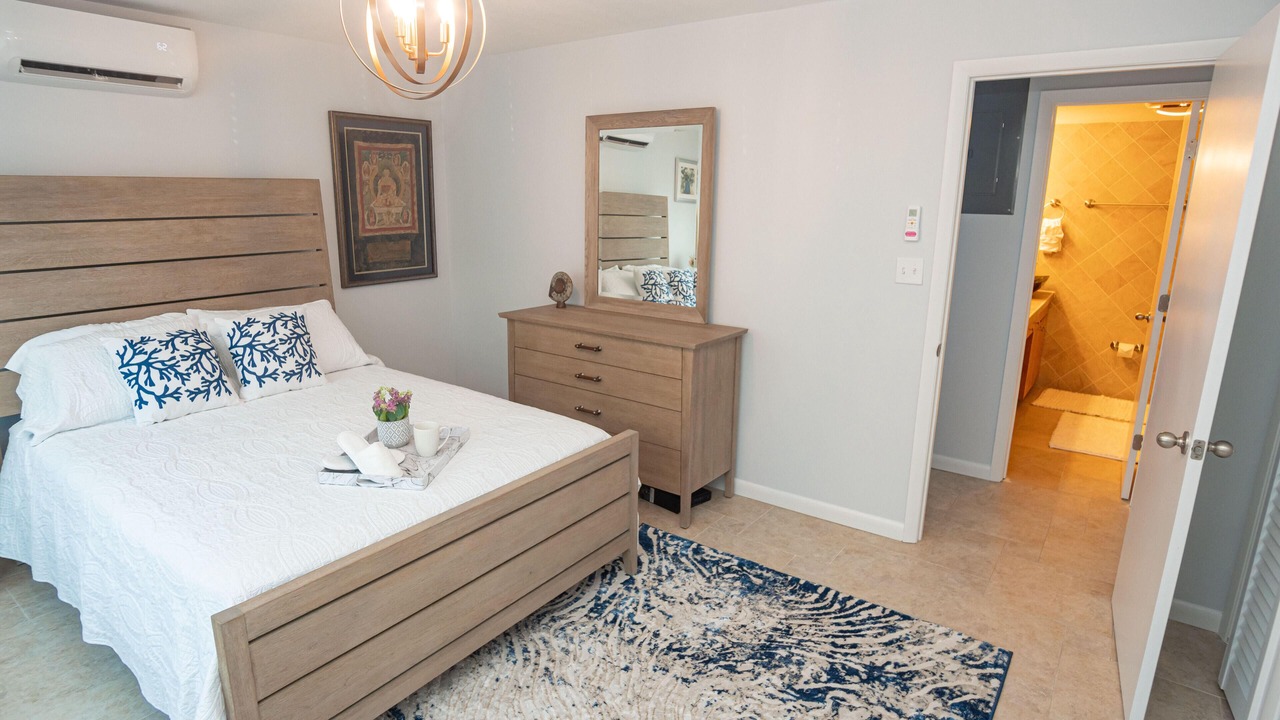 Photo of Bedroom in Bolongo Bay