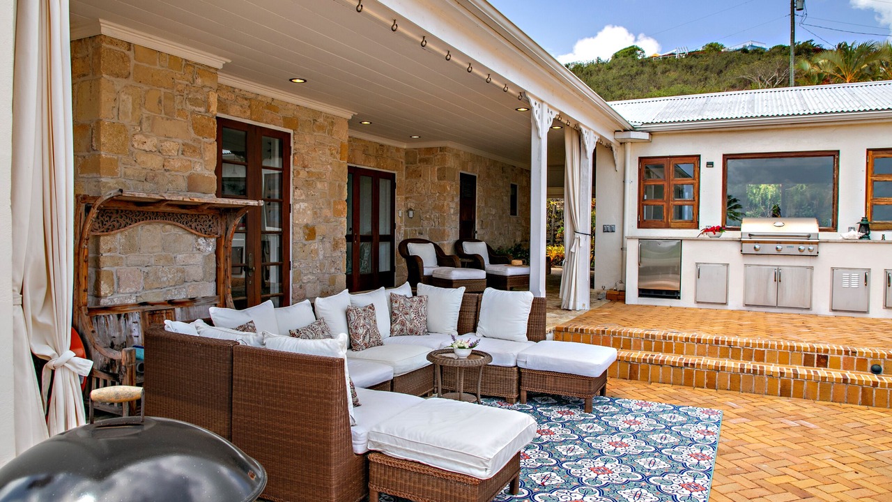 Photo of Patio Balcony in Estate Shoys