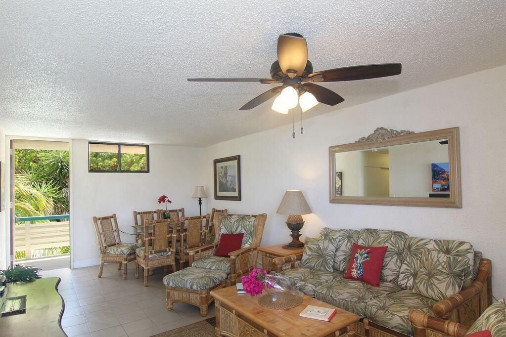 Photo of Livingroom in Bolongo Bay