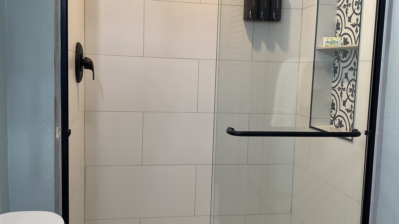 Photo of Bathroom in Estate Golden Rock