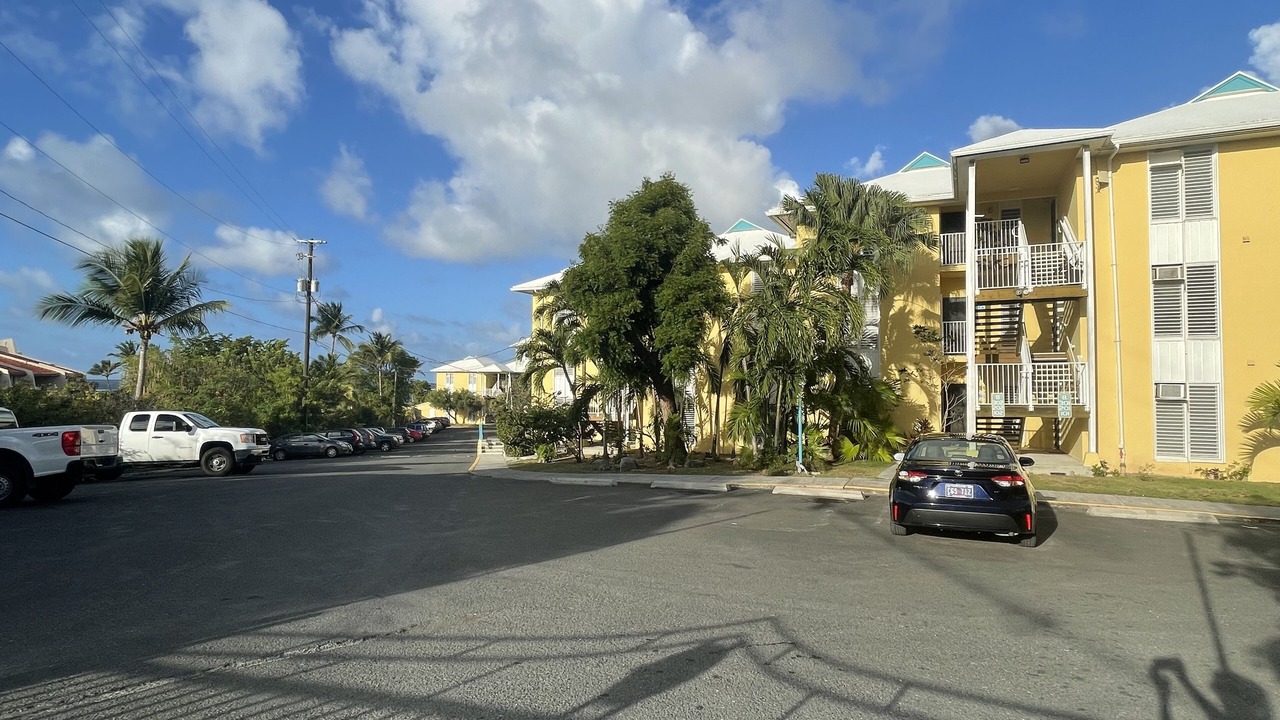 Photo of Outdoor in Estate Golden Rock