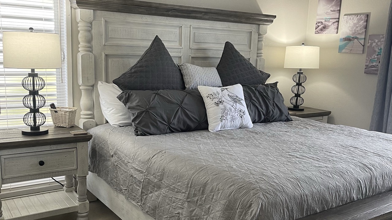 Photo of Bedroom in Estate Golden Rock