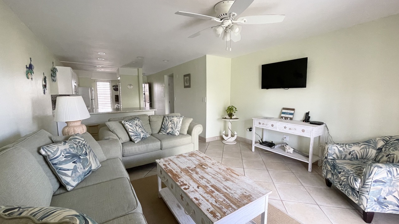 Photo of Bedroom in Estate Golden Rock