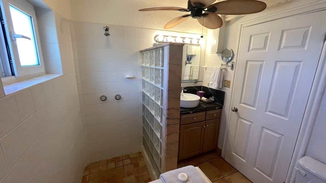 Photo of Bathroom in Estate Enighed