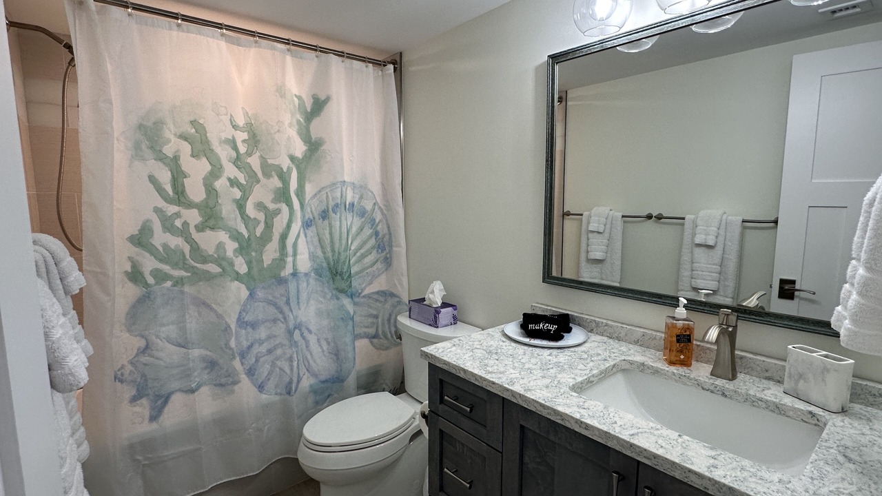 Photo of Bathroom in Estate Salt River