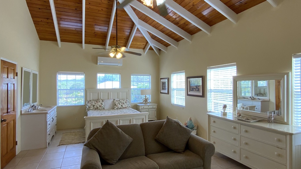 Photo of Livingroom in Estate Prosperity West