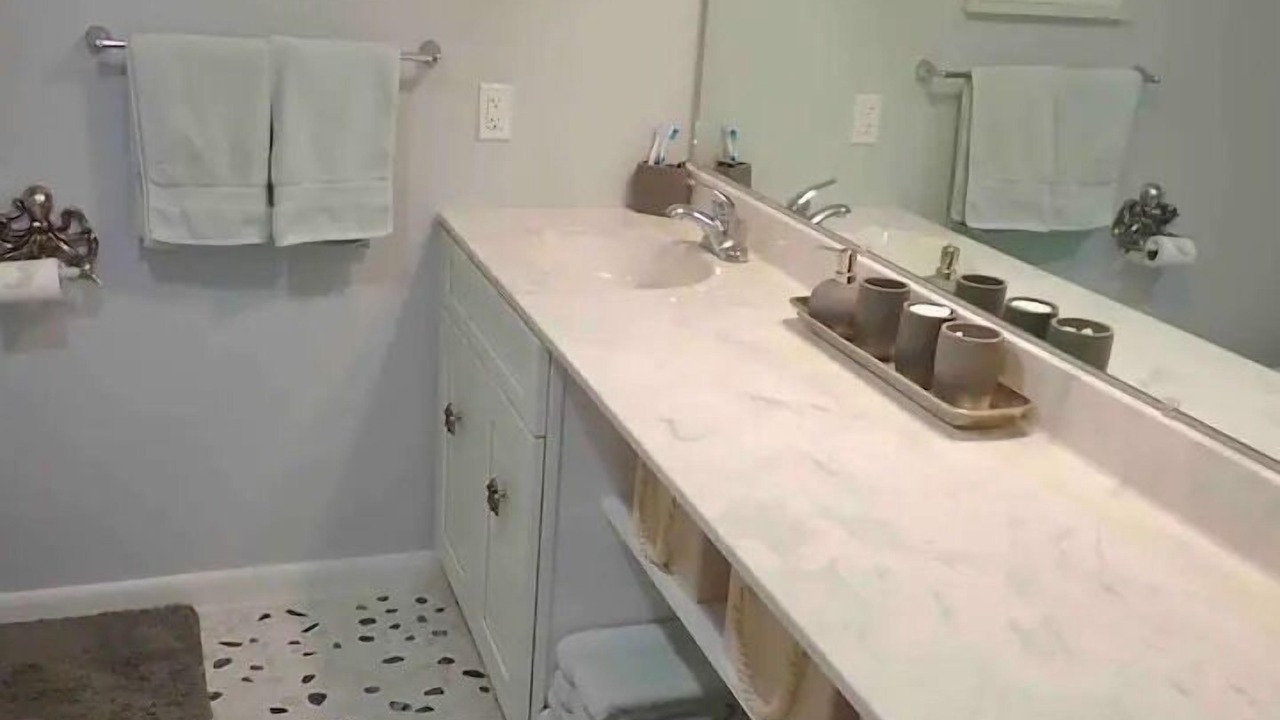 Photo of Bathroom in Bolongo Bay