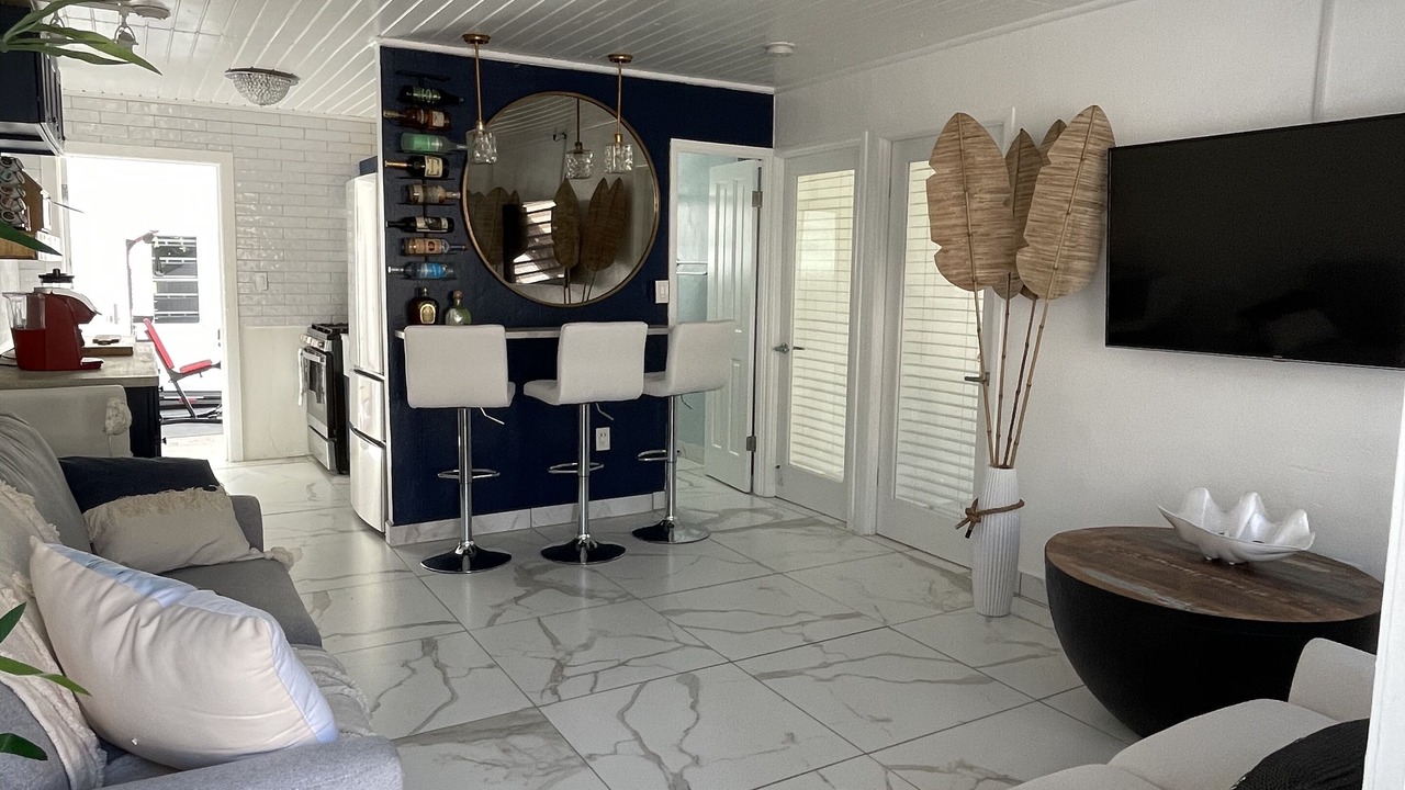 Photo of Livingroom in Estate Annas Retreat