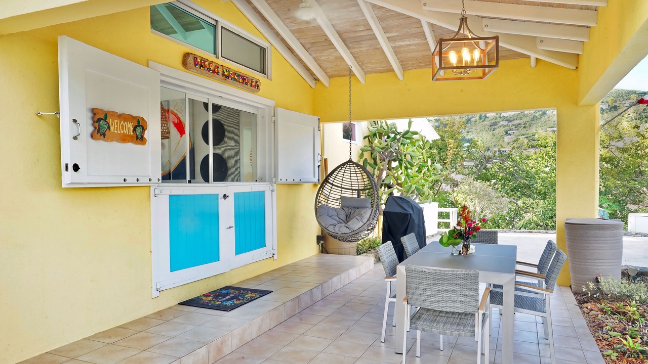 Photo of Outdoor in Estate Frenchman Bay