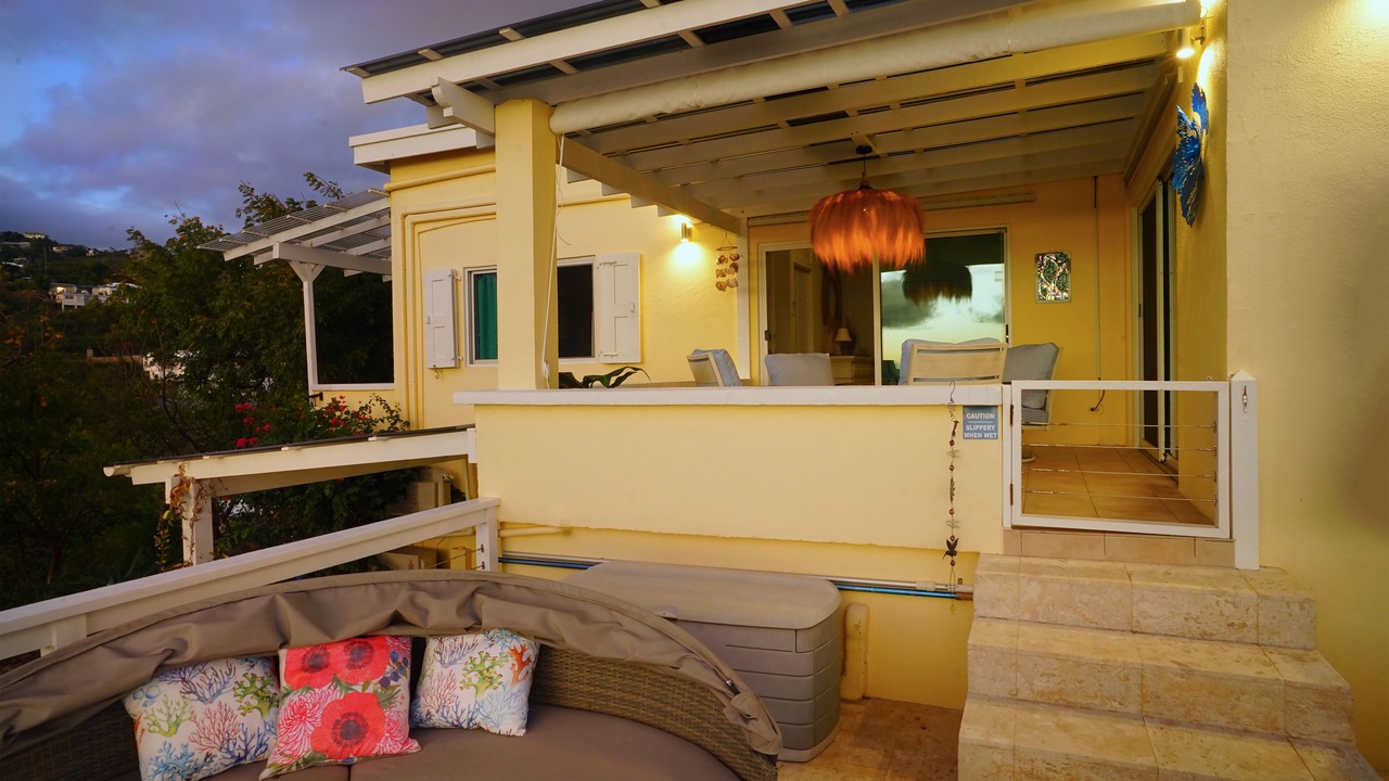 Photo of Patio Balcony in Estate Frenchman Bay
